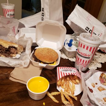 Portillo's Ft. Wayne - Portillo's! My new favorite place!! - Hot Dogs Near Me - Fort Wayne, Indiana