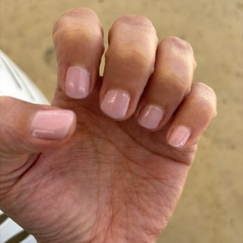 Champagne Nail Bar - Nice color and finish - Nail Salons Near Me - Santa Barbara, California
