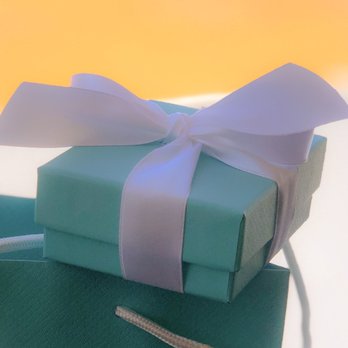 Tiffany & Co. - Who does not love that turquoise box!! - Jewelry Near Me - Las Vegas, Nevada Tiffany & Co. - Who does not love that turquoise box!! - Jewelry Near Me - Las Vegas, Nevada