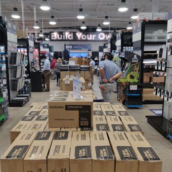 Micro Center - Inside - Computers Near Me - Tustin, California Micro Center - Inside - Computers Near Me - Tustin, California