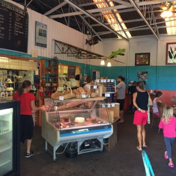 Tin Shack Bakery - 5/27/14 - Coffee & Tea Near Me - Pāhoa, Hawaii