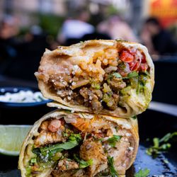 Takitows Mexican Food - CHICKEN BURRITO