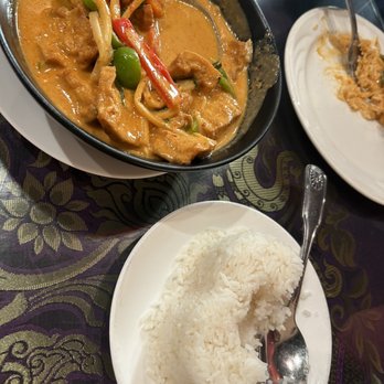 Papaya Thai - Red Curry Vegetable - Thai Near Me - Newark, California