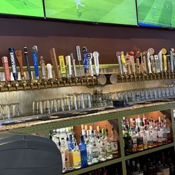 McGillicuddy's Irish Pub