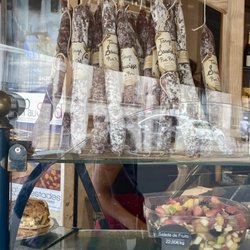 charcutier traiteur - Rosette de Lyon is a French sausage originating from Lyon