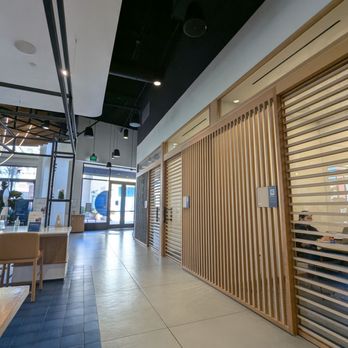Capital One Café - Private nooks, reservable for capital one members. Bookings open up 3 days ahead of time and can be reserved once per day up to two hours. - Coffee & Tea Near Me - Irvine, California