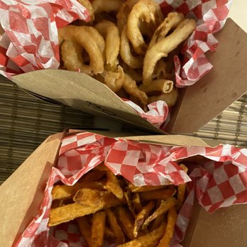 Grand One - Onion rings and sweet potato fries - Chicken Shop Near Me - North York, Ontario
