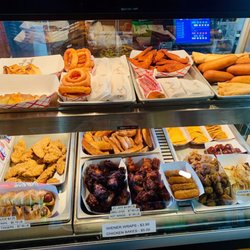 Glenwood General Store - Hot Deli Case