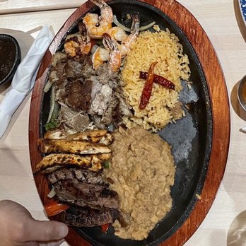 La Capital MX - La reina fajitas - New Mexican Cuisine Near Me - Charlotte, North Carolina La Capital MX - La reina fajitas - New Mexican Cuisine Near Me - Charlotte, North Carolina