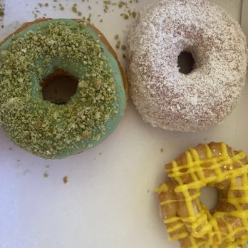 Randy's Donuts - Omg! So delicious! Green Matcha Tea Raised, Roasted Coconut Raised & Lemon Old Fashioned... - Donuts Near Me - Las Vegas, Nevada Randy's Donuts - Omg! So delicious! Green Matcha Tea Raised, Roasted Coconut Raised & Lemon Old Fashioned... - Donuts Near Me - Las Vegas, Nevada