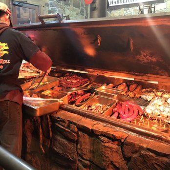 Hard Eight BBQ - Barbeque Near Me - Roanoke, Texas