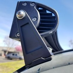 CP Customs and Fabrication - "Custom fabrication" bracket is cheap and not fabricated. Not what he discussed.