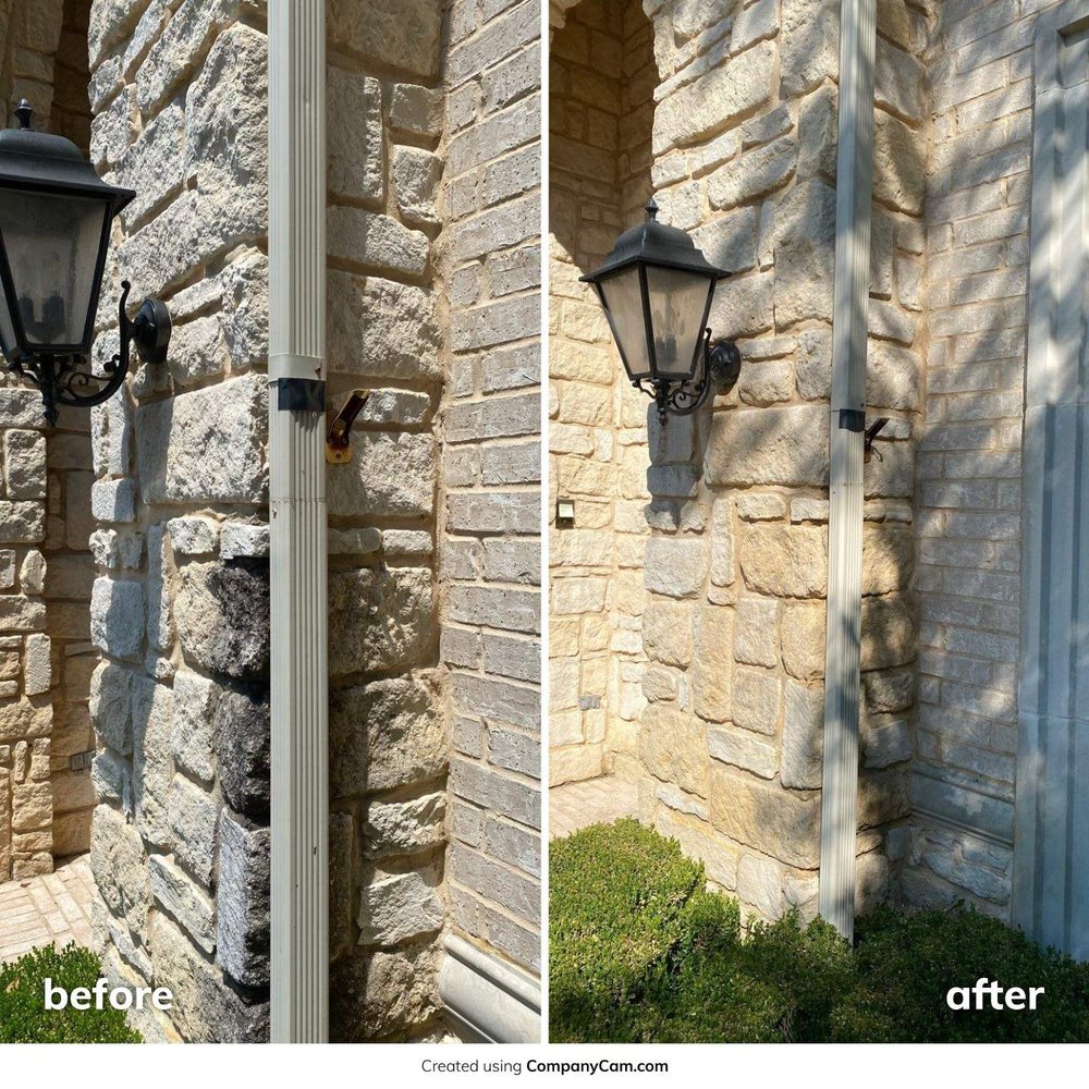 Slide of Kangaroo Contractors