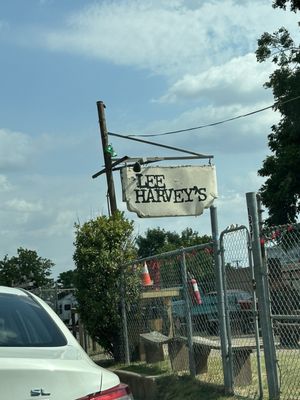 Lee Harvey's by null