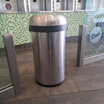 Yogurtland - Trash cans are dirty and sticky. - Ice Cream & Frozen Yogurt Near Me - Panorama City, California Yogurtland - Trash cans are dirty and sticky. - Ice Cream & Frozen Yogurt Near Me - Panorama City, California