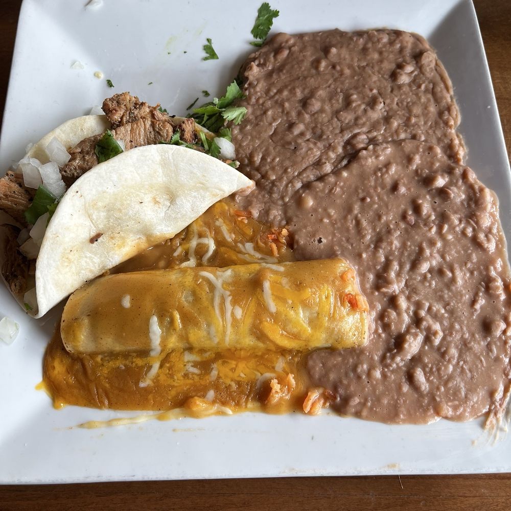 Azteca - Enchilada and fajita taco - Mexican Near Me - Weatherford, Texas