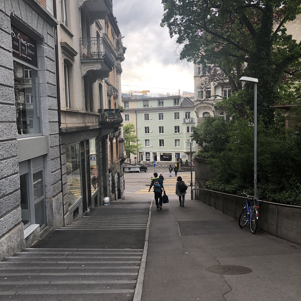 Hotel Leoneck - Hotels Near Me - Zürich, ZH
