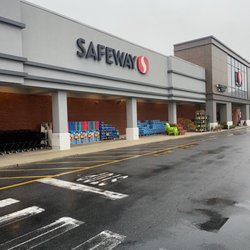 Safeway - Store Front