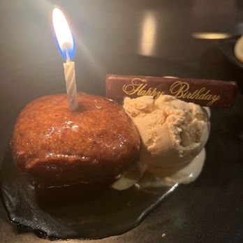 Gordon Ramsay Hell's Kitchen - Birthday dessert! - Steakhouses Near Me - Stateline, Nevada