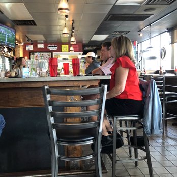 Fully Loaded Pizza Kitchen - Bar area - Pizza Near Me - Athens, Georgia