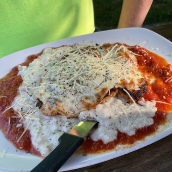 5th Street Pub - Chicken Parm - Pizza Near Me - Perrysburg, Ohio