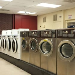 Giant Wash 24 Hr
