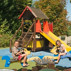 Camping Atlantica - Aire de jeux moderne et sécurisée dans notre camping sur la Côte Basque.