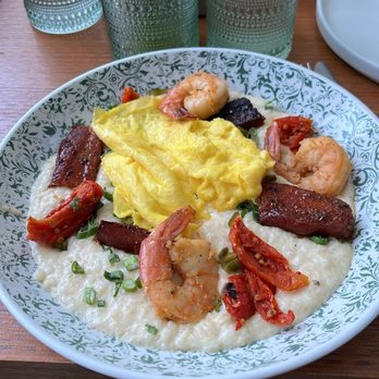 Salt & Ivy - Southern Shrimp & Grits - New American Near Me - Las Vegas, Nevada