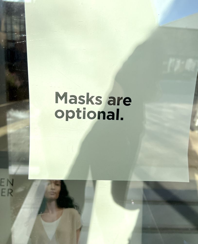 Eileen Fisher Logo