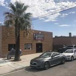 CatCity Auto Body - Street - Main entrance view
