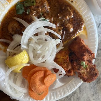 Al Markaz - Karahi chicken, chicken boti, salad - Indian Near Me - Carrollton, Texas