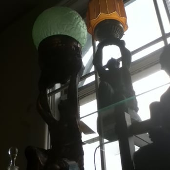 Lafayette School House Antique Mall - deco lamps - Antiques Near Me - Lafayette, Oregon
