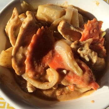 Simm Oriental Cuisine - #7 Lunch item, Kaang Massaman Curry - Asian Fusion Near Me - Scappoose, Oregon