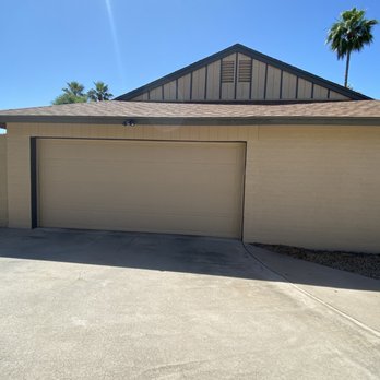 Titleist Home Improvement  - We love the contrast color! - Painters Near Me - Phoenix, Arizona