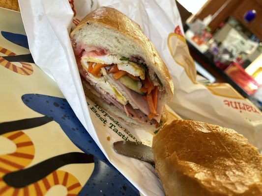 Banh Mi & Rolls by null