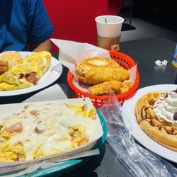 Titanic boat Western omelette Waffle