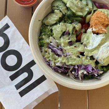 Bohl - Steak/chicken bohl! Spicy feta + jalapeño avacado sauce! - Salad Near Me - Elk Grove, California