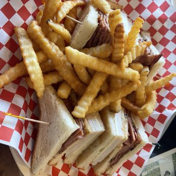 Pit Stop Diner - Turkey club with no lettuce and tomato - love the seasoning on the fries! - Diners Near Me - Oceanside, California
