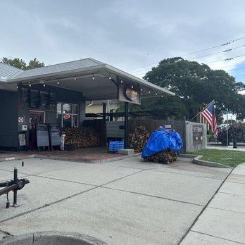 Crydermans Barbecue - Outside - Barbeque Near Me - Cocoa, Florida