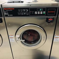 Baymeadows Laundry - Washing machine