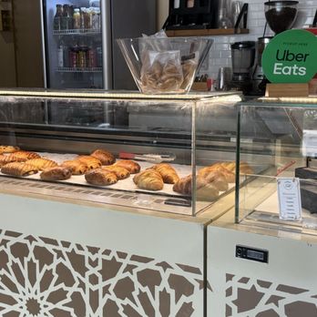 Le Caramel By Chefsetee - Pastries - Bakeries Near Me - Orlando, Florida