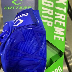 DICK'S Sporting Goods - Cutters Football Gloves