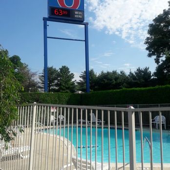 Motel 6 - Nice pool area. - Hotels Near Me - Leominster, Massachusetts Motel 6 - Nice pool area. - Hotels Near Me - Leominster, Massachusetts