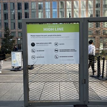 The High Line - High Line rules - Parks Near Me - New York, New York