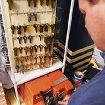 Laura's Locksmith & Security Store - Keys & Locksmiths Near Me - Denton, Texas Laura's Locksmith & Security Store - Keys & Locksmiths Near Me - Denton, Texas