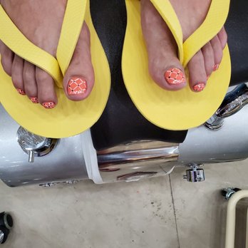 Bella Nails Lounge - Amazing pedicure! - Nail Salons Near Me - Queen Creek, Arizona Bella Nails Lounge - Amazing pedicure! - Nail Salons Near Me - Queen Creek, Arizona