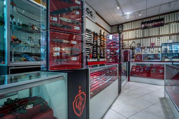 Grommet's Knife & Carry by null