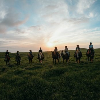 Paniolo Adventures - Sunset ride - Horseback Riding Near Me Paniolo Adventures - Sunset ride - Horseback Riding Near Me