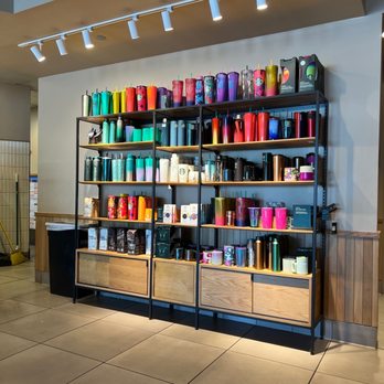 Starbucks - Super cute merchandise set up - Coffee & Tea Near Me - Naperville, Illinois Starbucks - Super cute merchandise set up - Coffee & Tea Near Me - Naperville, Illinois