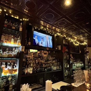 Hudson Malone: A New York Joint